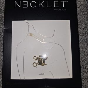 Gold Layering Clasp Necklace